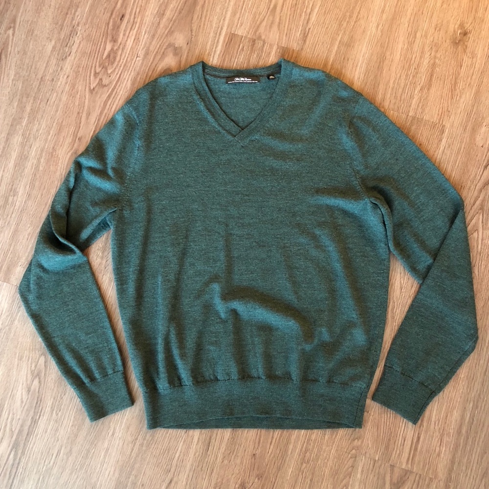 Saks 5th sweater