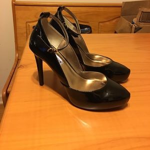 Steve Madden pumps