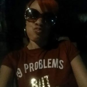 Meet your Posher, Vanessa