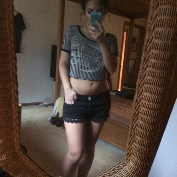 Rue 21 shorts - Picture 4 of 8