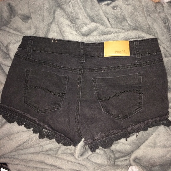 Rue 21 shorts - Picture 5 of 8