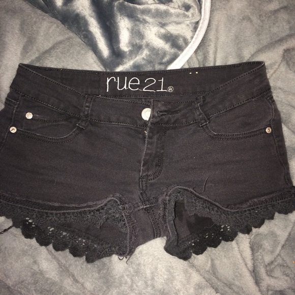 Rue 21 shorts - Picture 6 of 8