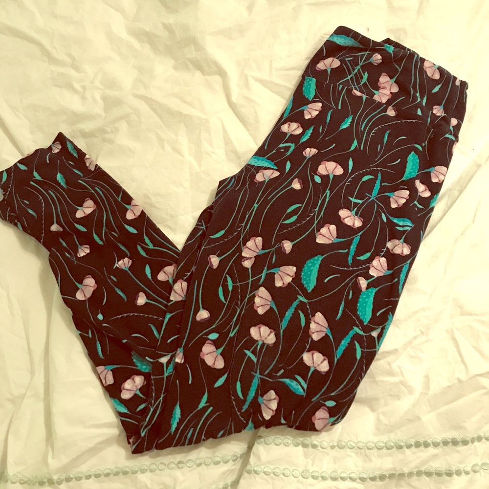 Tall & Curvy T&C LulaRoe leggings