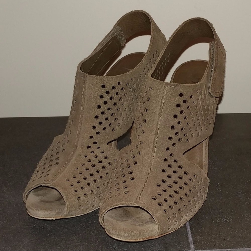 Pedro Garcia 'Samara' Sandal