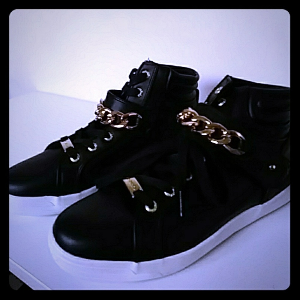 New Bebe  high top sneakers size 10