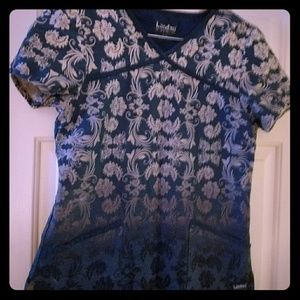 Ombre scrub top by Landau