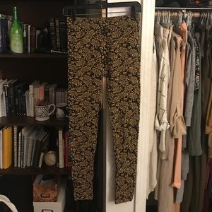 Black and gold Shosho leggings