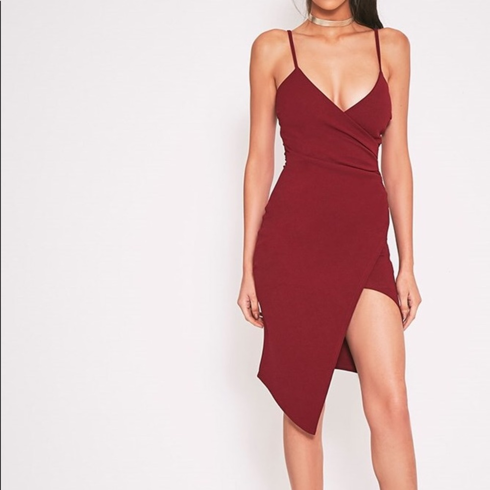 Red Kylie Jenner dress