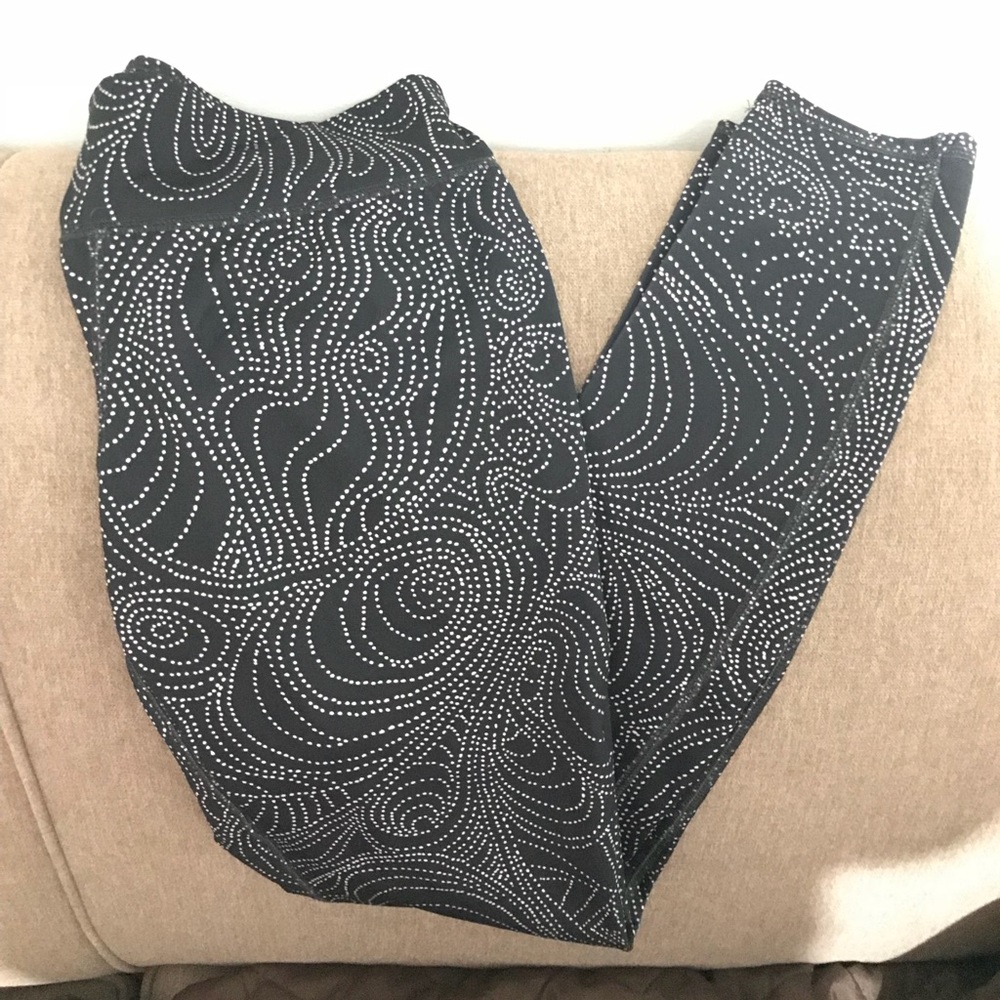Leggings size Medium