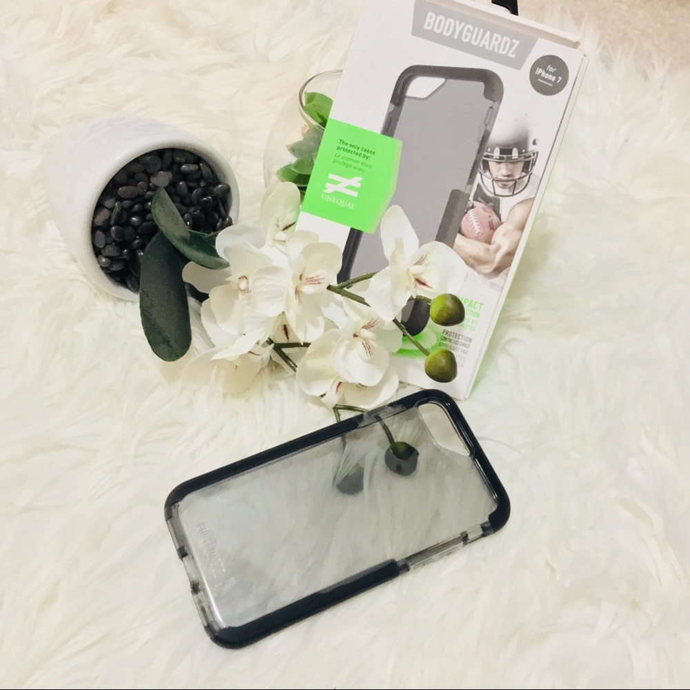 Iphone 6/7/8 black bodyguardz case