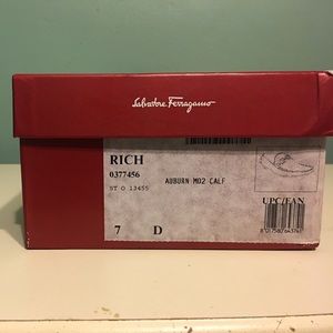 Salvatore Ferragamo Rich Auburn M02 Calf Loafers
