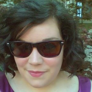 Meet your Posher, Jennie