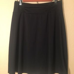 Sporty Black Stretch Skirt