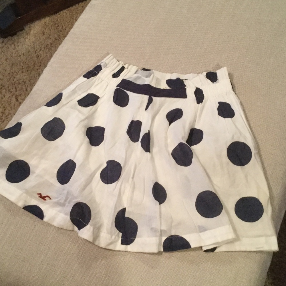 Hollister skirt