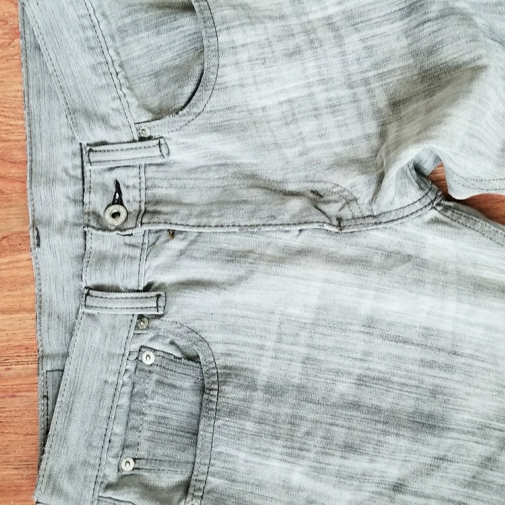 Levi's Jeans - Picture 5 of 6