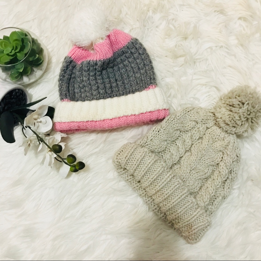 2 cute beanies pink/tan