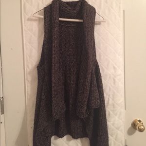Sleeveless sweater vest cardigan