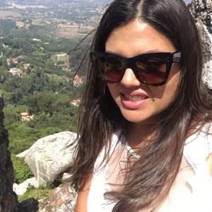 Meet your Posher, Vanessa