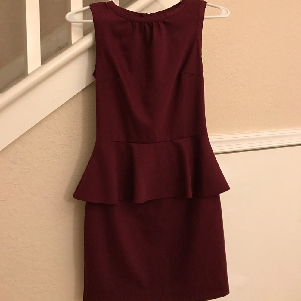 Burgundy/Maroon H&M peplum style dress