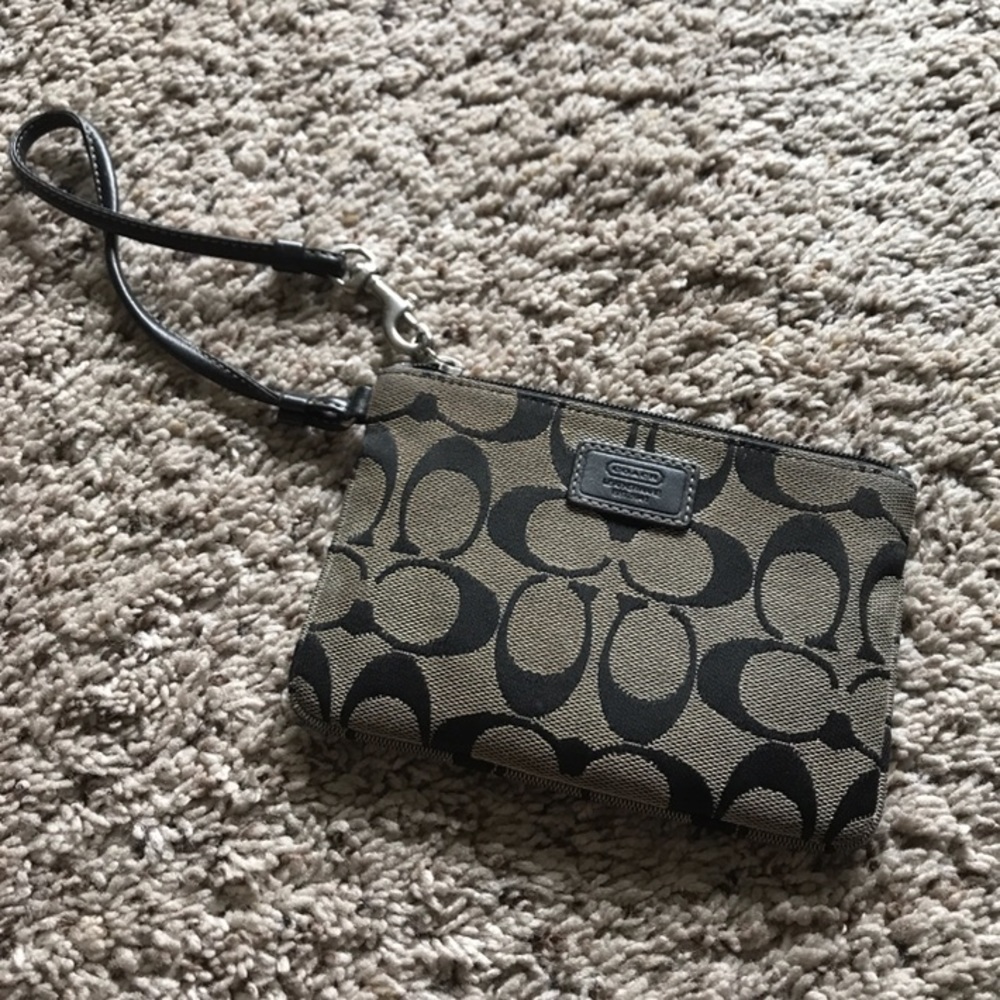 Coach wristlet