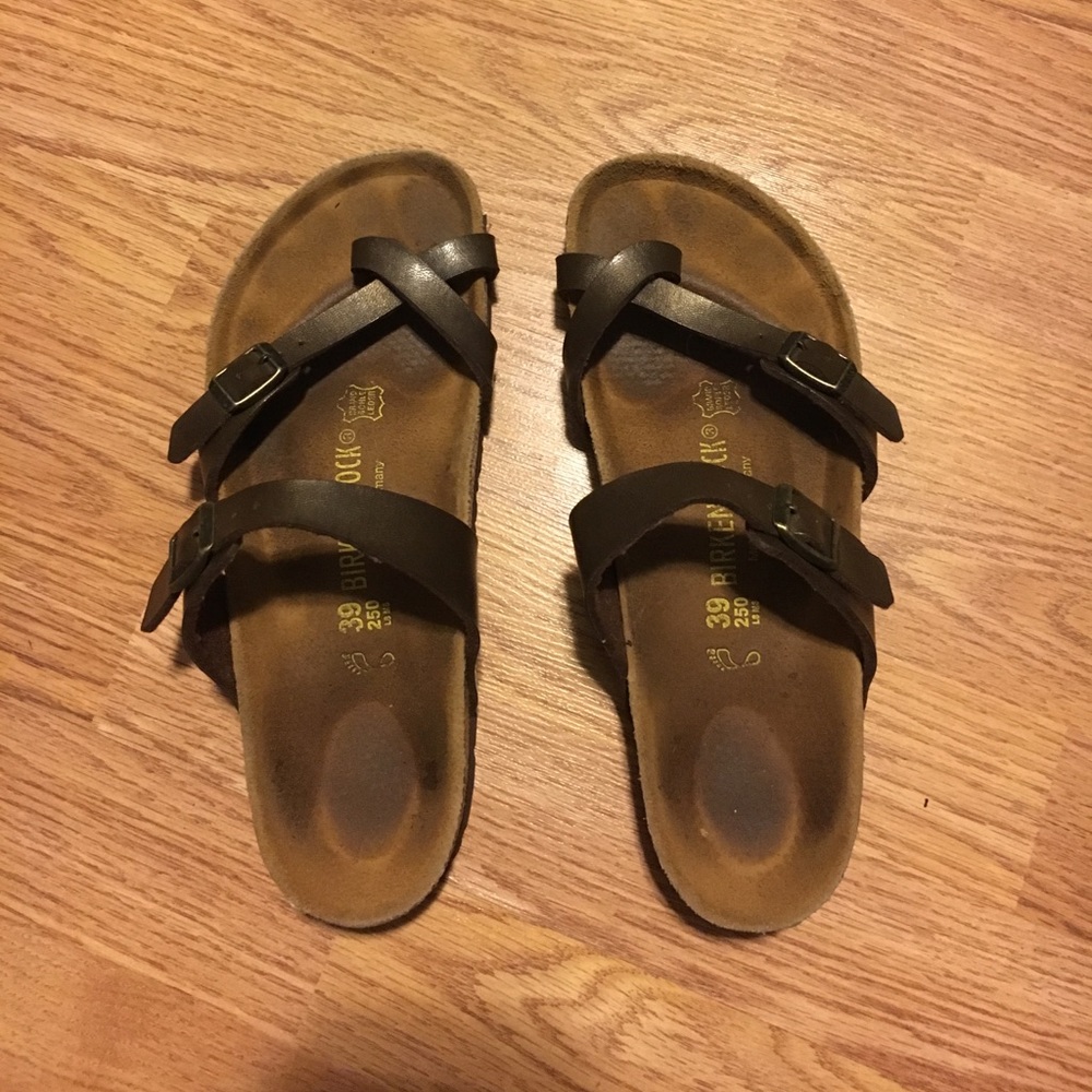Mayari Birkenstocks