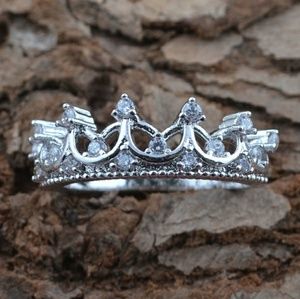 Crown ring