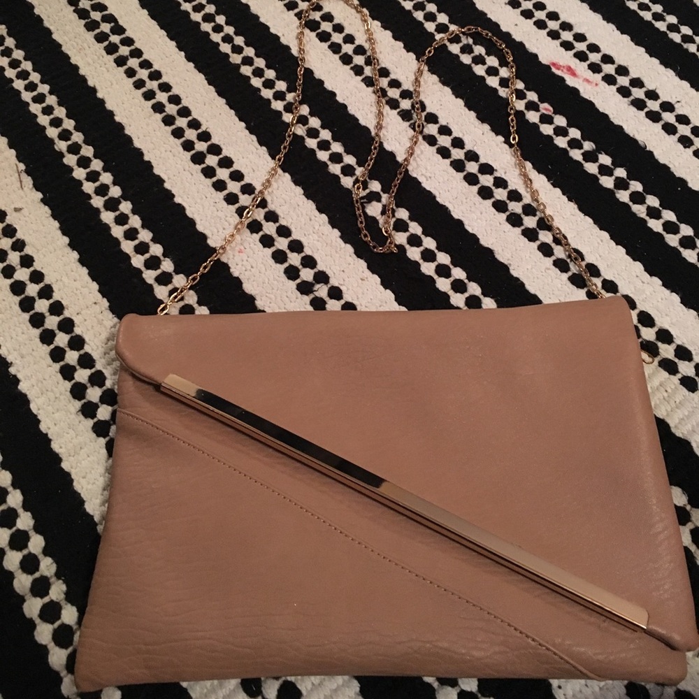Beige clutch