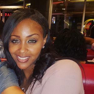 Meet your Posher, Chanel