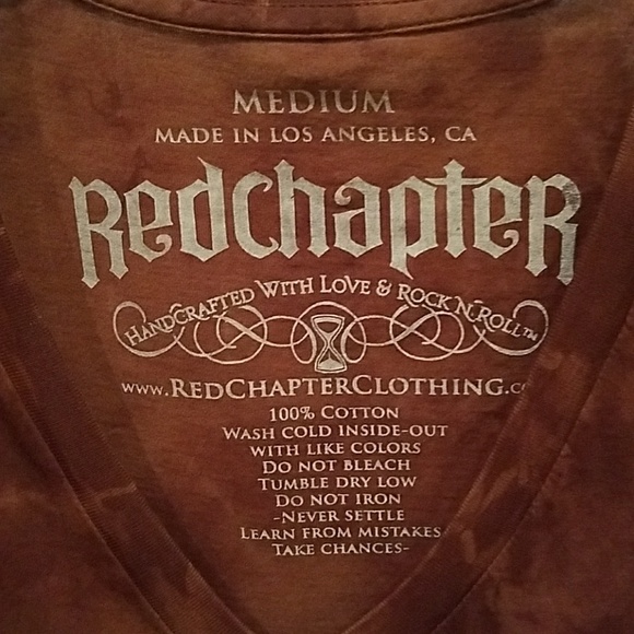 Red Chapter Tee - Picture 3 of 3