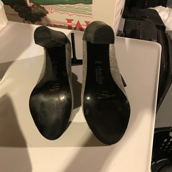 Charles David heels NWOT only worn once - Picture 5 of 5
