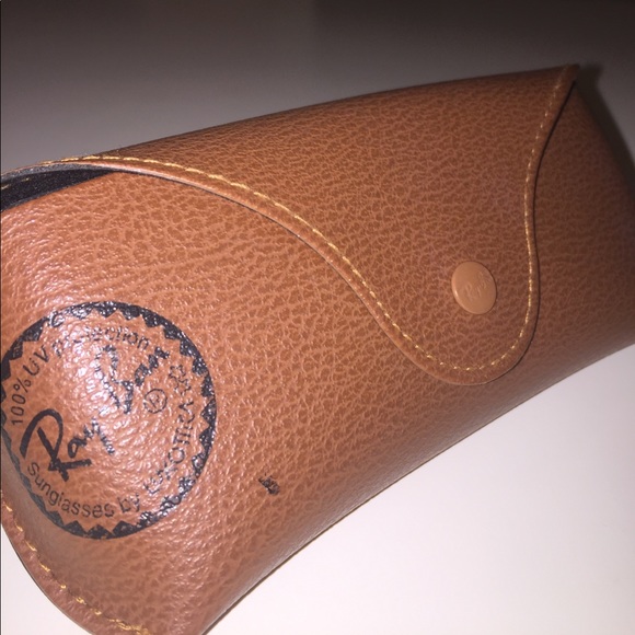 Ray-Ban Aviators - Picture 2 of 2