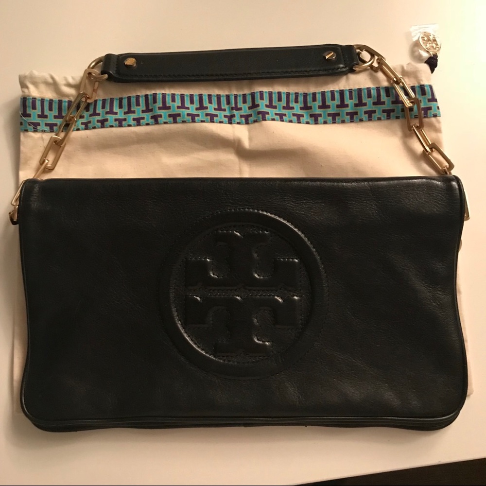 48HOUR SALE **Tory Burch Bombe Reva Clutch