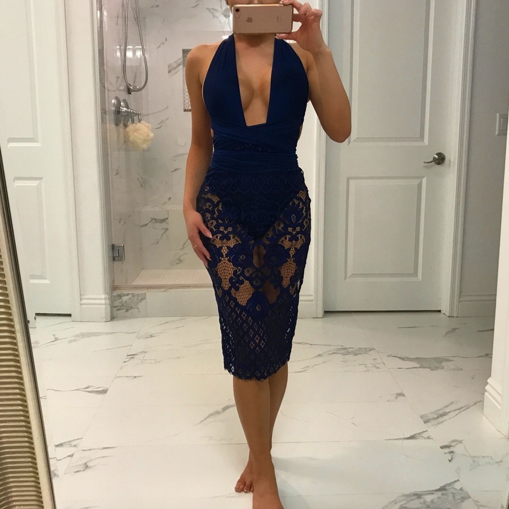 New lace dress with tags