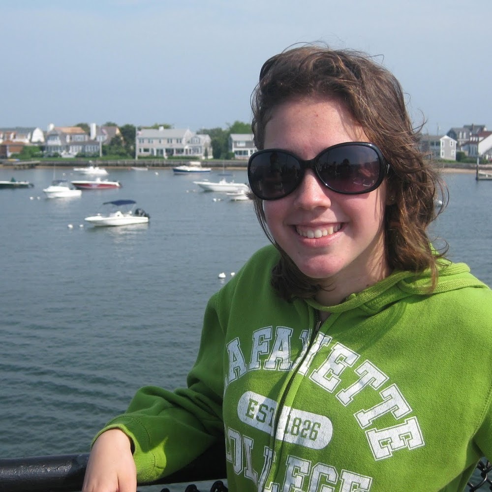 Meet your Posher, Angela