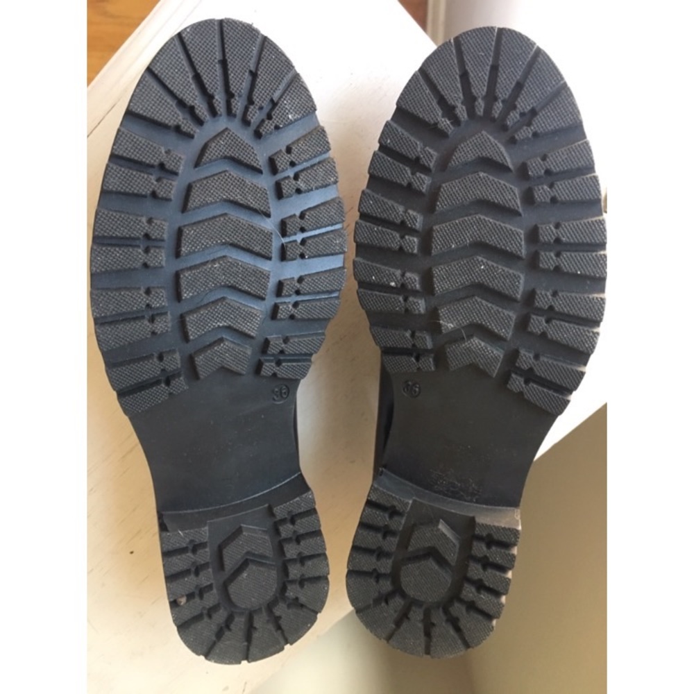 SOLD - Trademark Newlyn Loafers - Picture 8 of 8