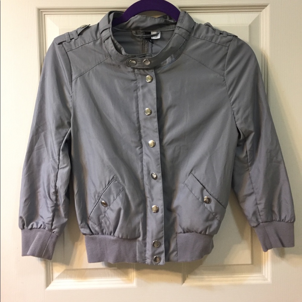 Light gray bomber jacket