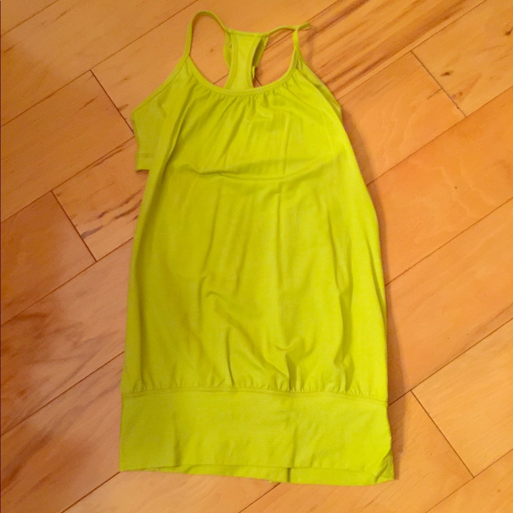Lululemon no limits tank size 2