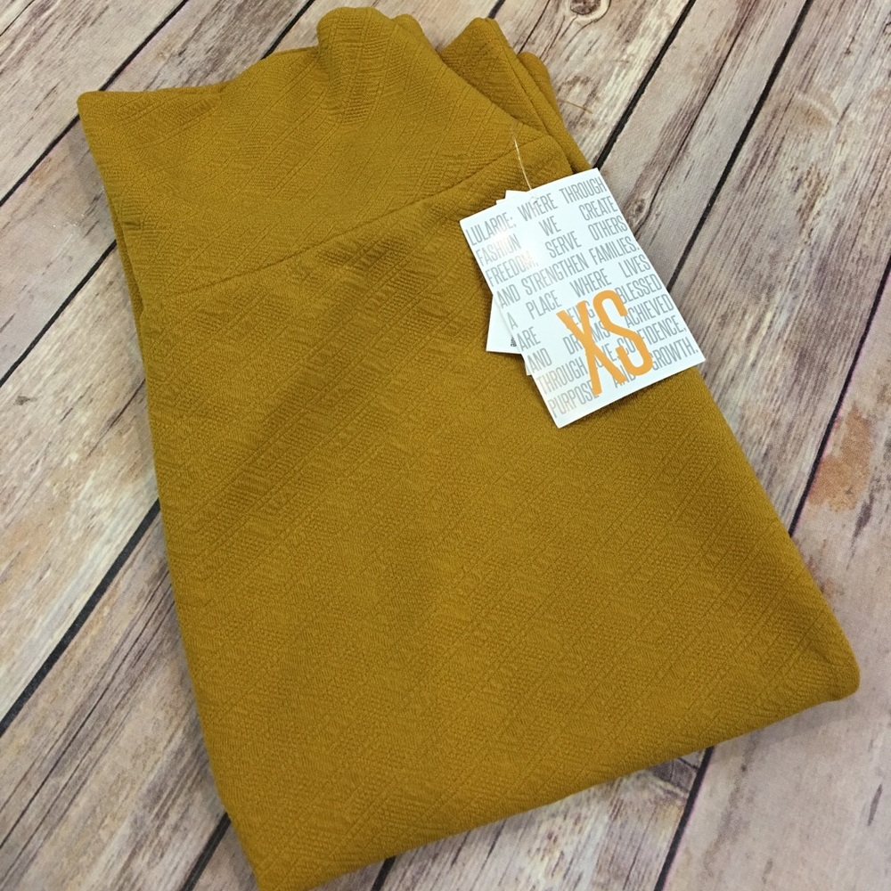 LuLaRoe Mustard XS Cassie Skirt