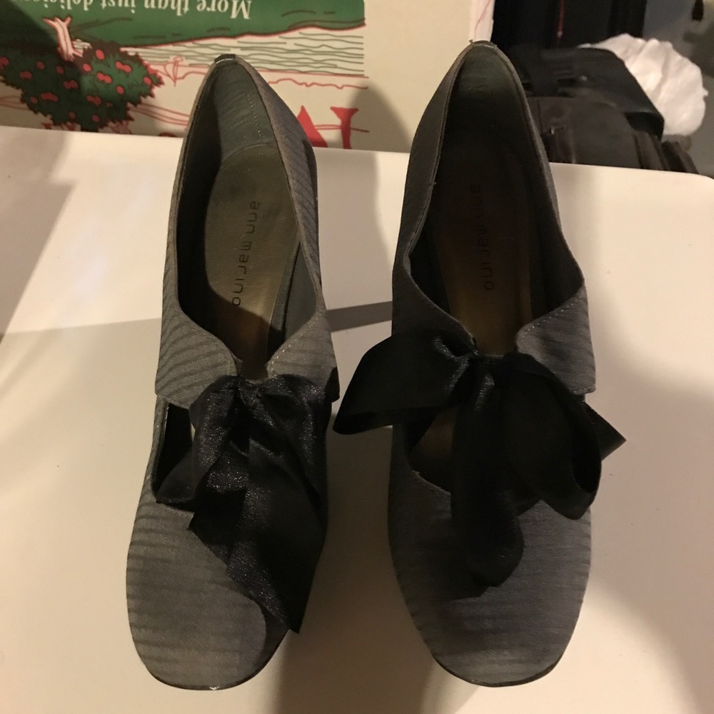Heels - Picture 2 of 5