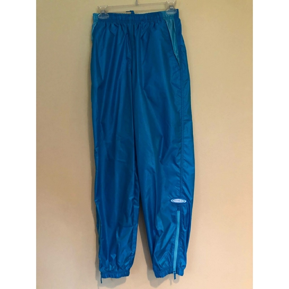 Vintage nike nylon windbreaker w matching pants