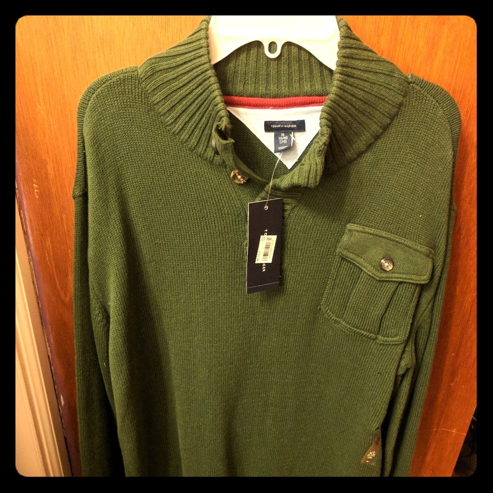 Tommy Hilfiger 3 Button Sweater