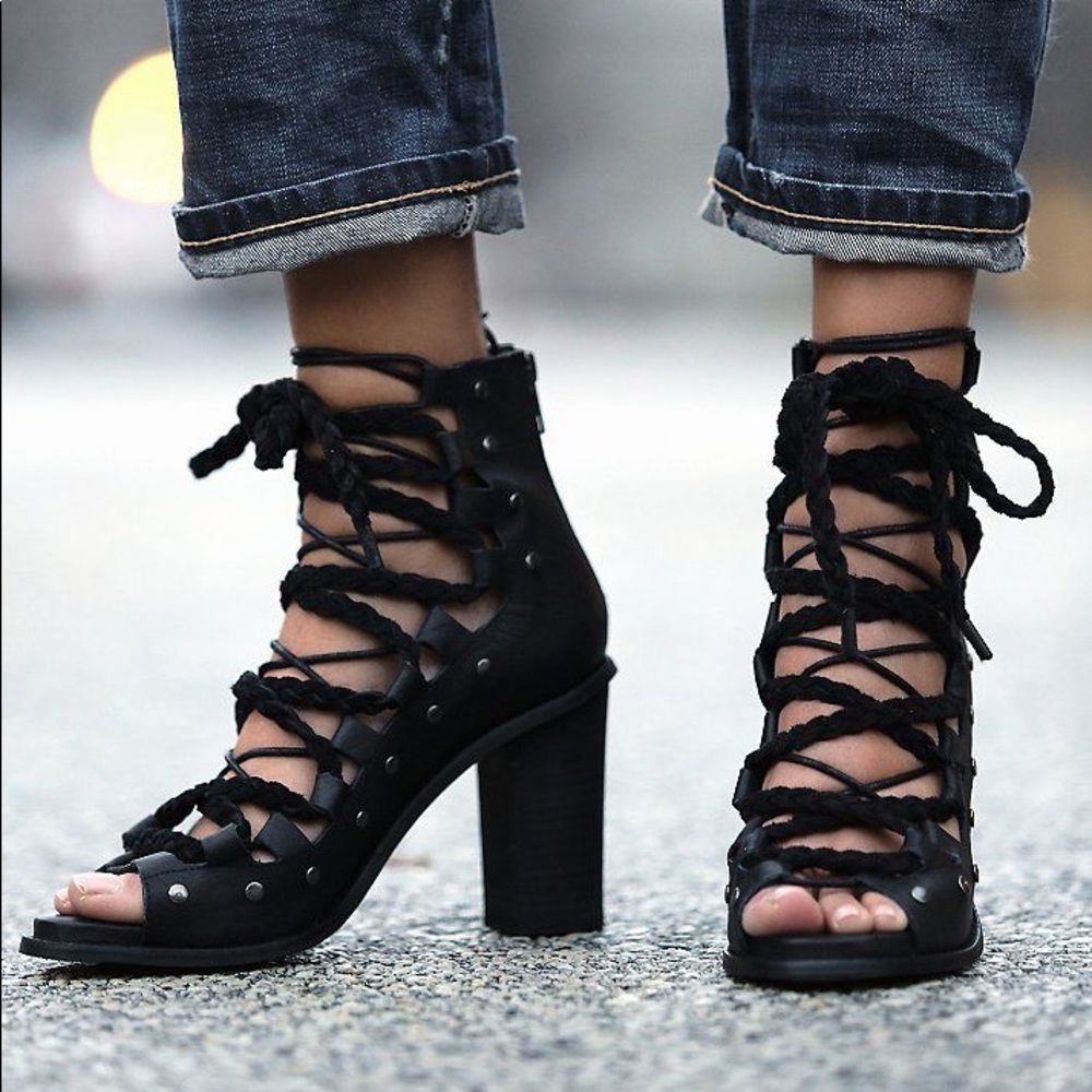 Pember Lace-up heel FREE PEOPLE