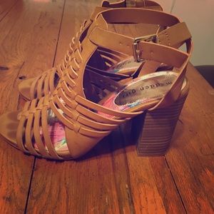 Madden girl chunky heel sandals