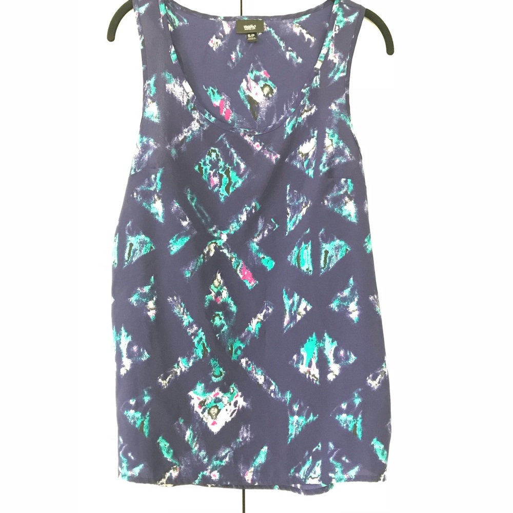 Pretty printed tank blouse