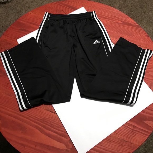 Adidas Boys XL (18) Black with white stripes - Picture 1 of 5