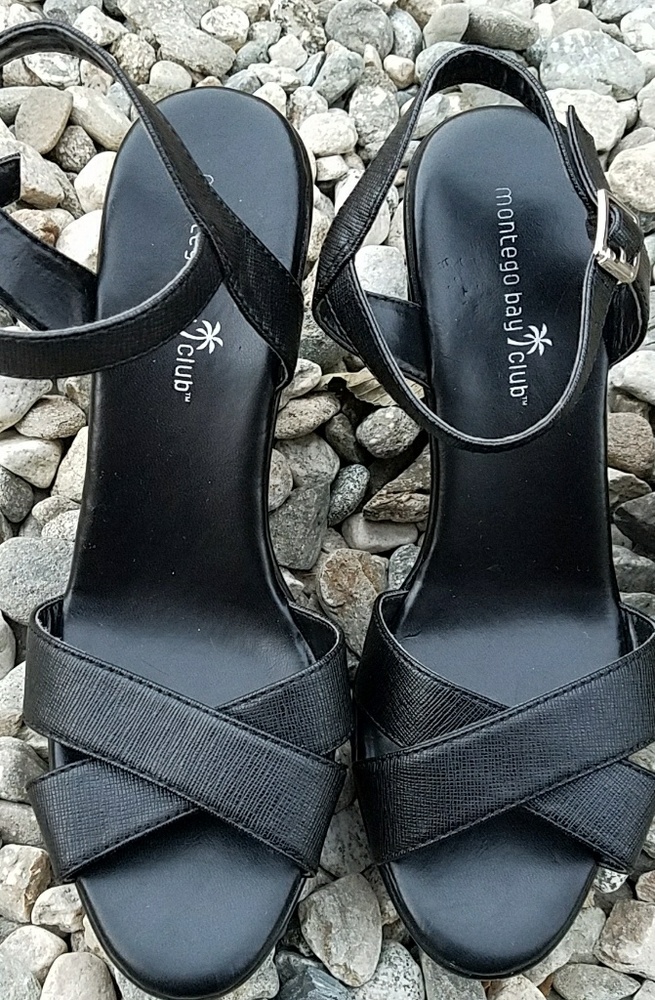 Nice wedge heel sandals