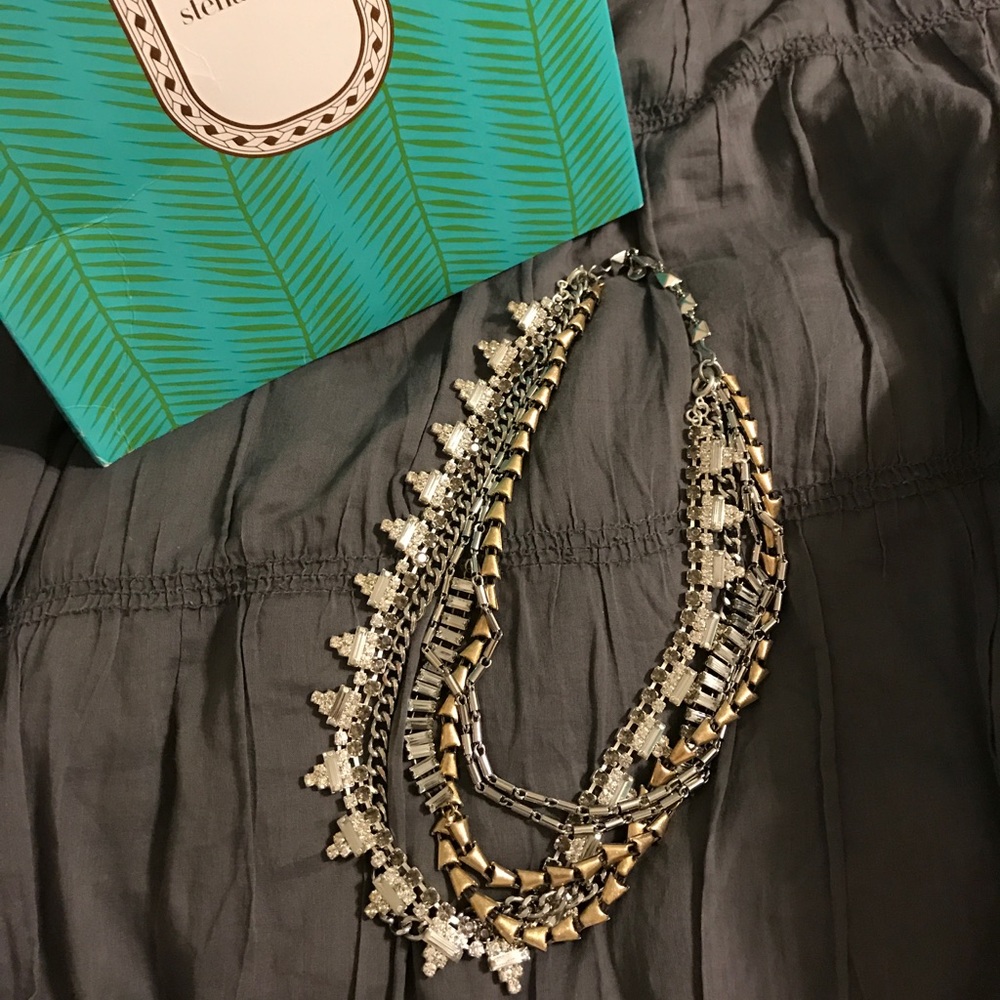Stella & Dot Necklace- Brand New w/box