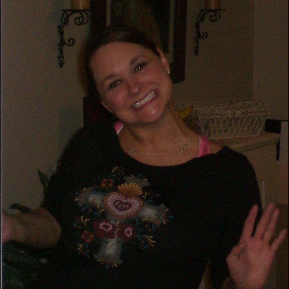 Meet your Posher, Crystal