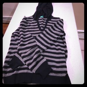 United Colors of Benetton v neck Hoody