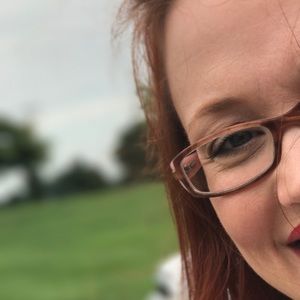 Meet your Posher, Lindsay